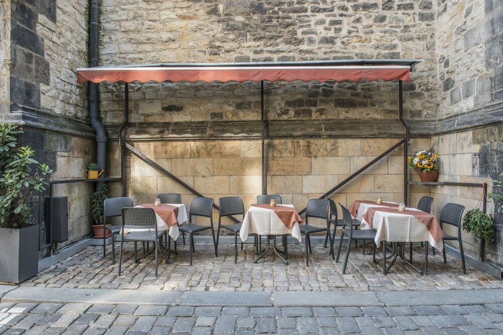 Фото Hotel Cerny Slon