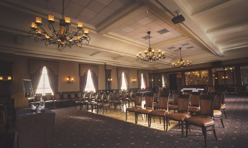 Фото Canal Court Hotel