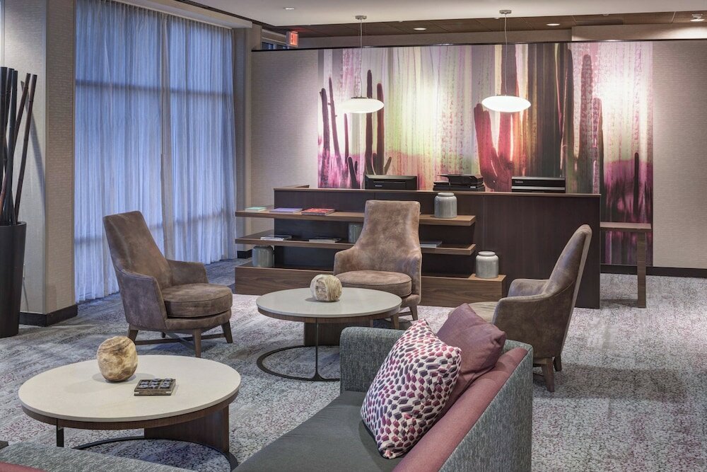 Фото Courtyard Phoenix Chandler/Fashion Center