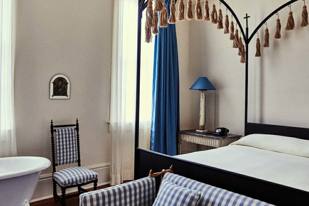 Фото Hotel Peter and Paul