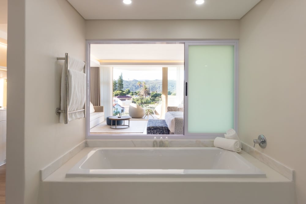 Фото Views Boutique Hotel & SPA