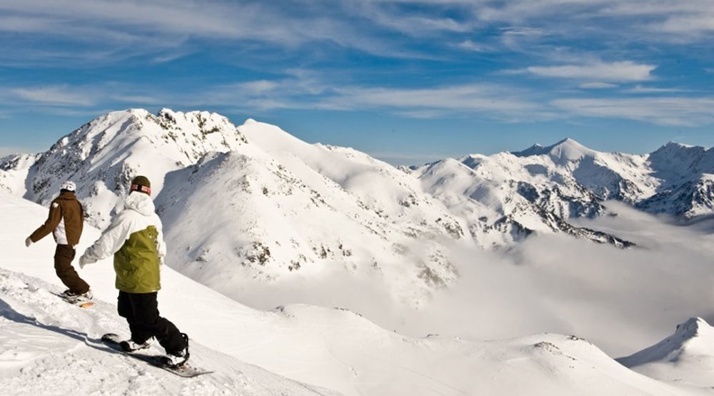 Фото Ushuaia Mountain Hotel