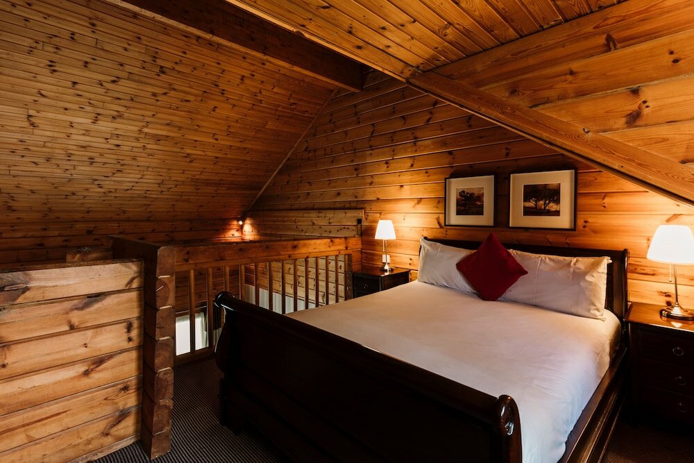 Фото Chevin Country Park Hotel & SPA