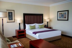 Гостиница Avani Windhoek Hotel & Casino