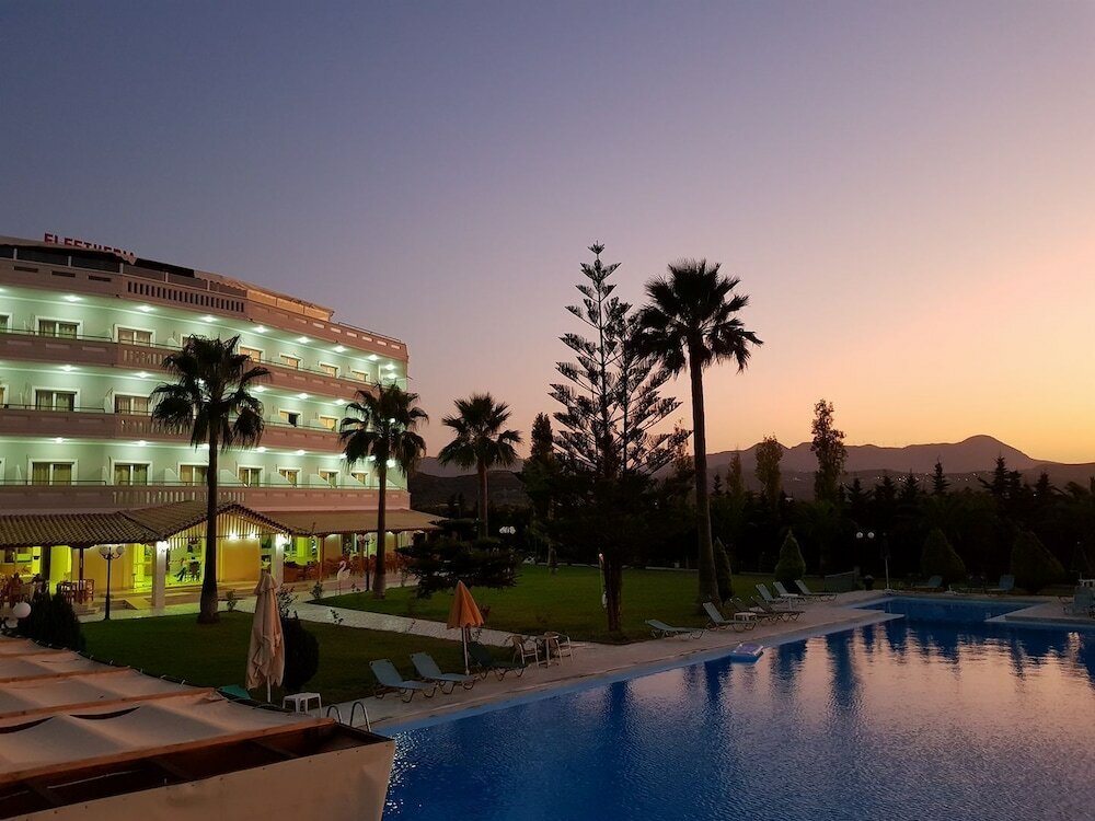 Фото Regina Hotel