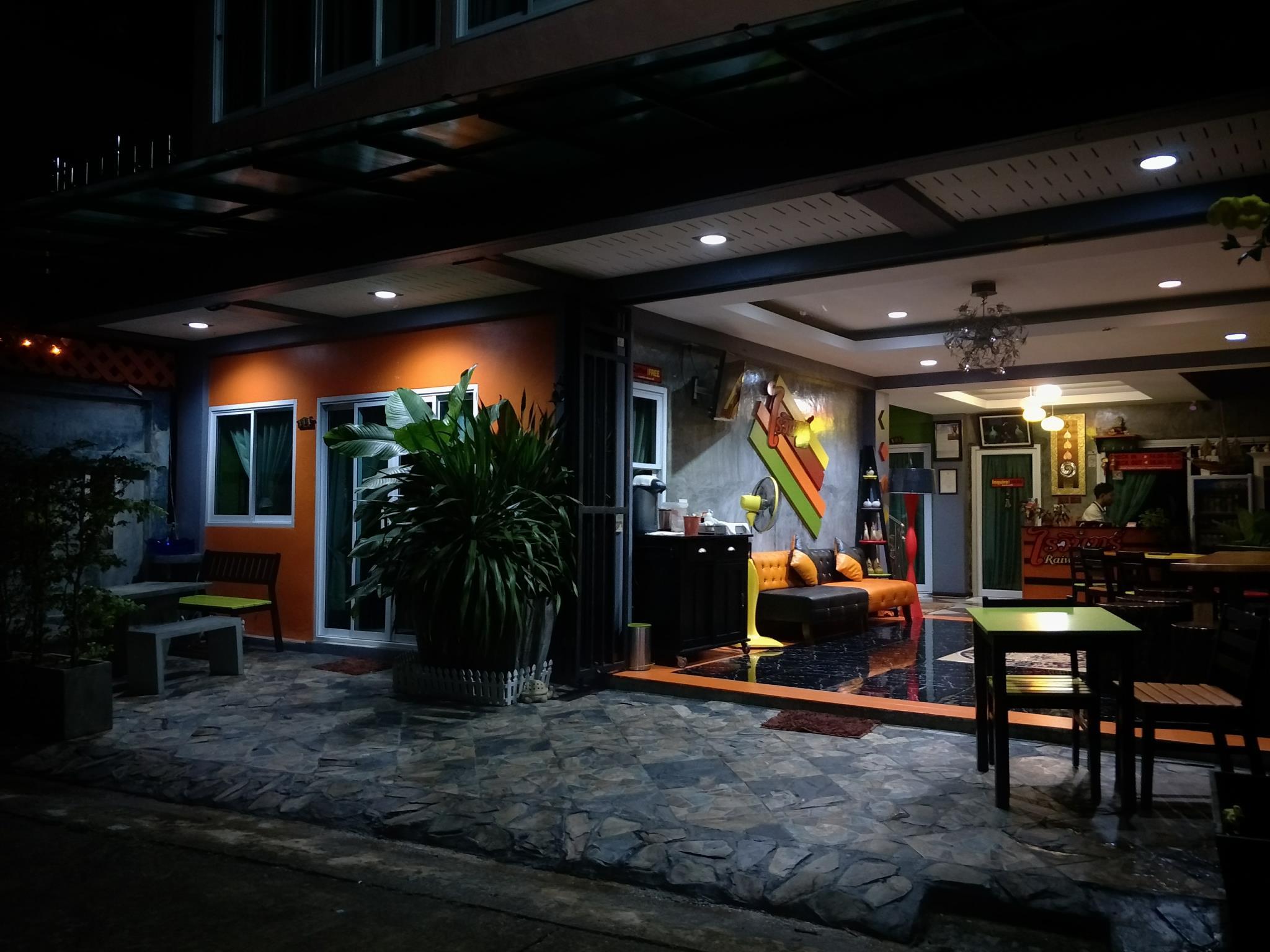 Фото Raiwin Place