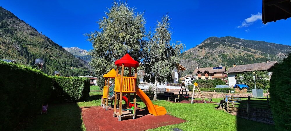 Фото Aparthotel Majestic