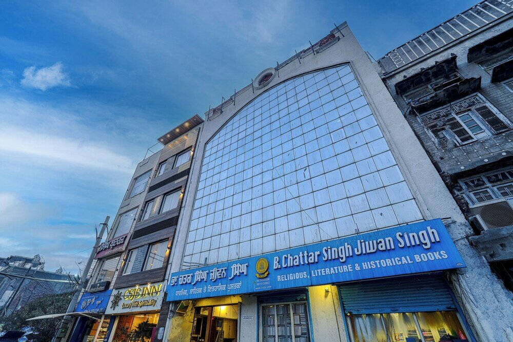 Фото отеля 1