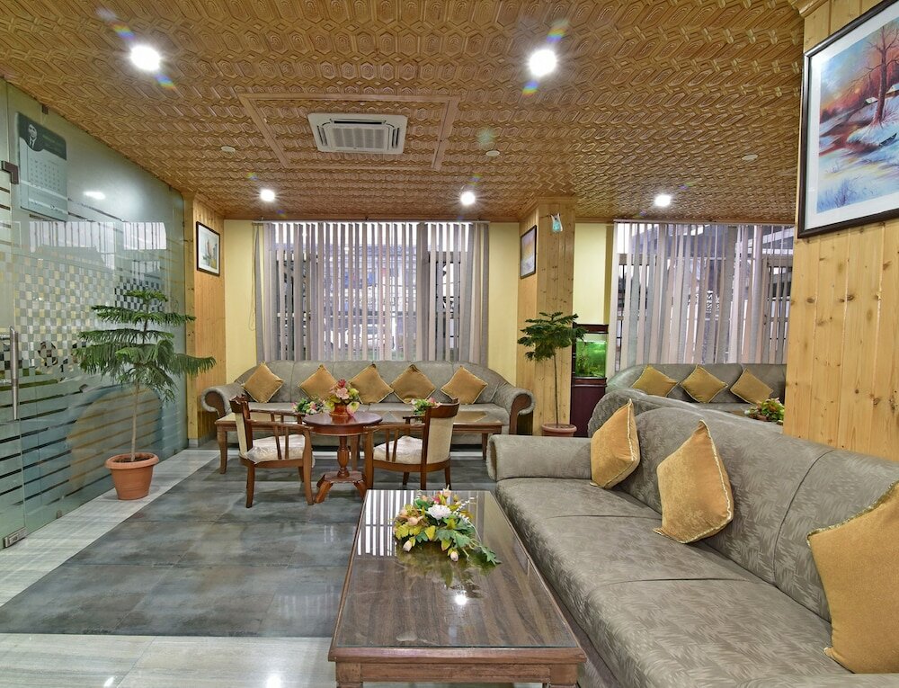 Фото Hotel The Grand Mamta