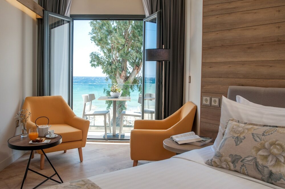 Фото Seasabelle Hotel near Athens Airport