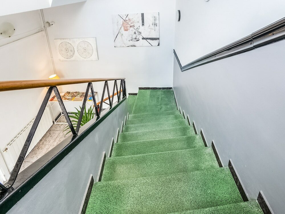 Фото Hostal El Patio de la Luna by Vivere Stays