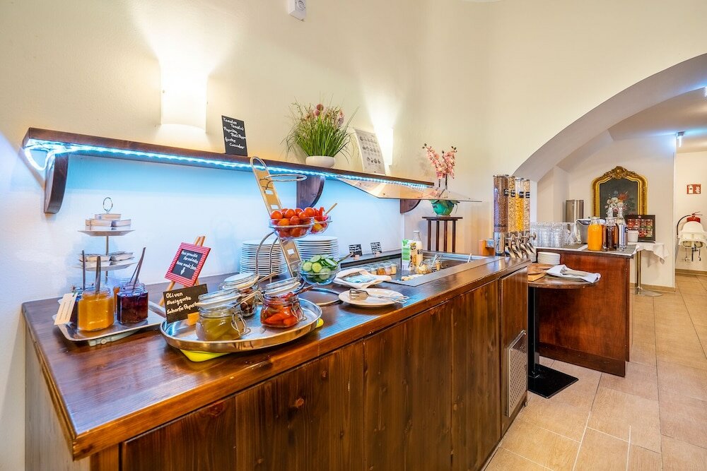 Фото Hotel am Schubertring