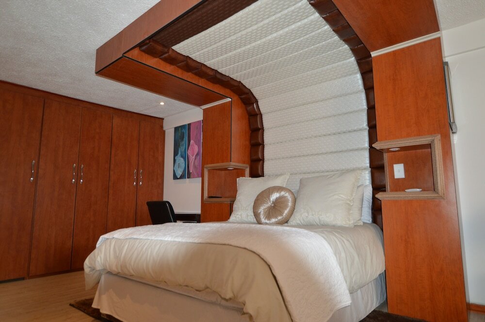 Фото Kiwara Guesthouse