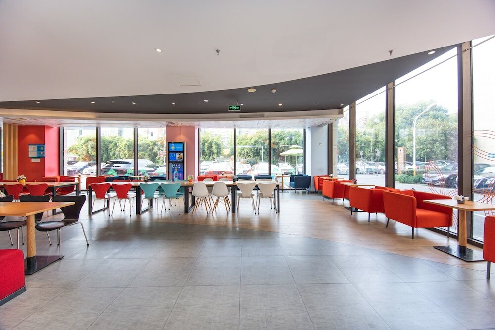 Фото ibis Shanghai Lianyang