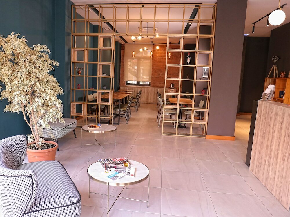 Фото Oda Hotel Tirana