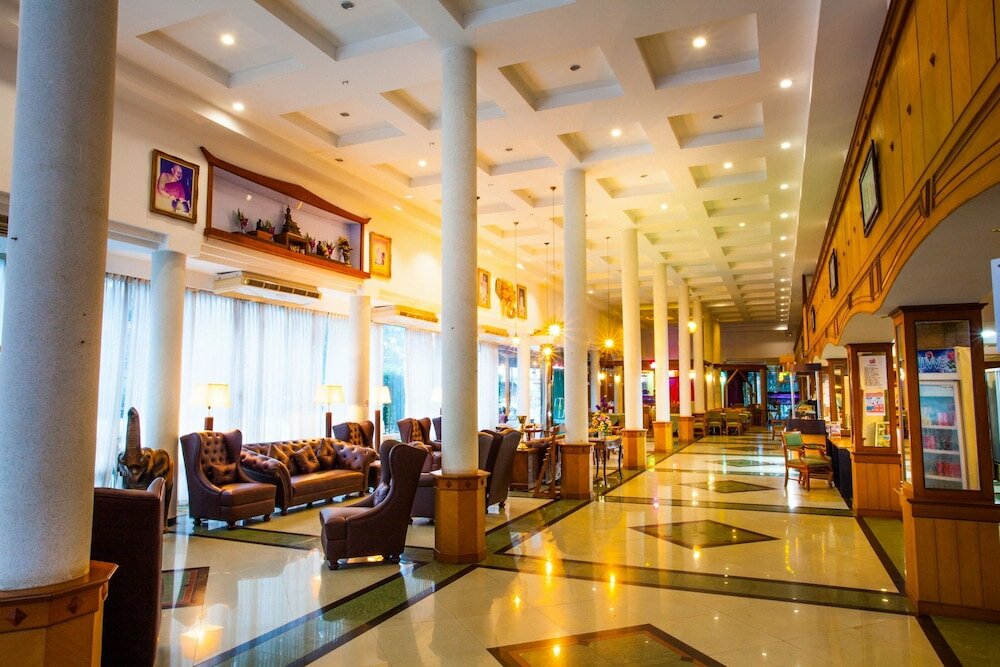 Фото Nh Elegant Hotel
