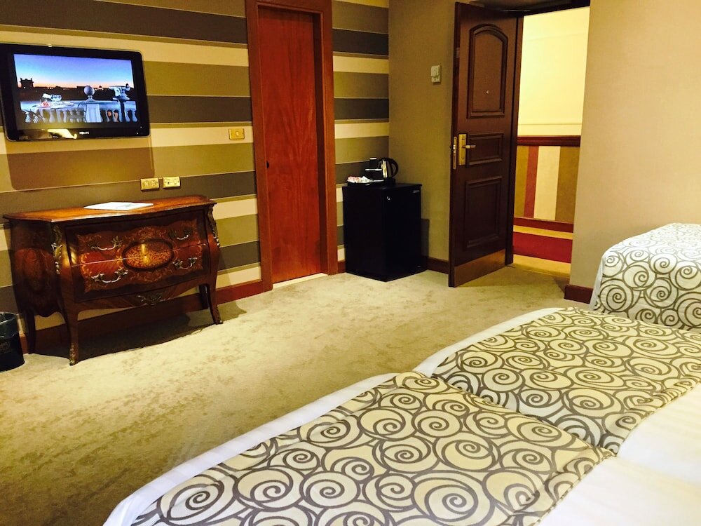 Фото Hotel Savoy