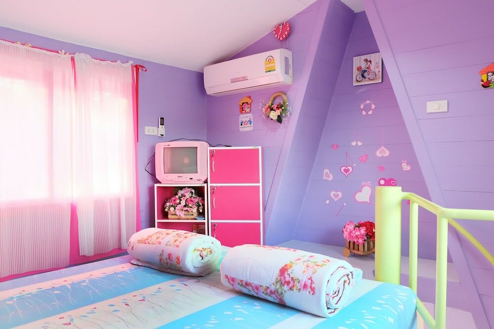 Фото A Houses Homestay