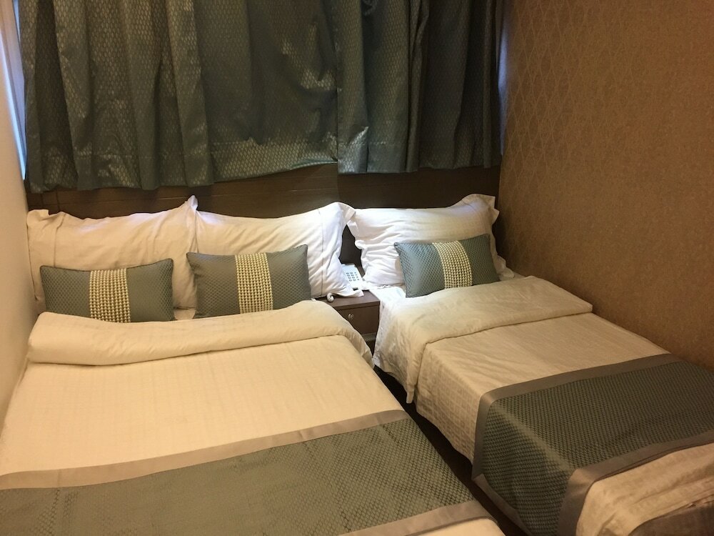 Фото Seasons Hotel - Causeway Bay