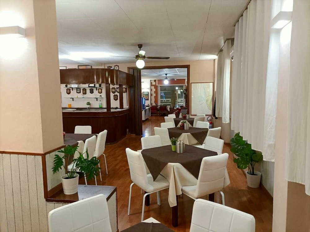 Фото Giappone Inn Parking Hotel