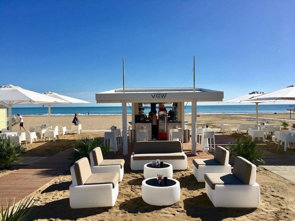 Фото Hotel Sans Souci