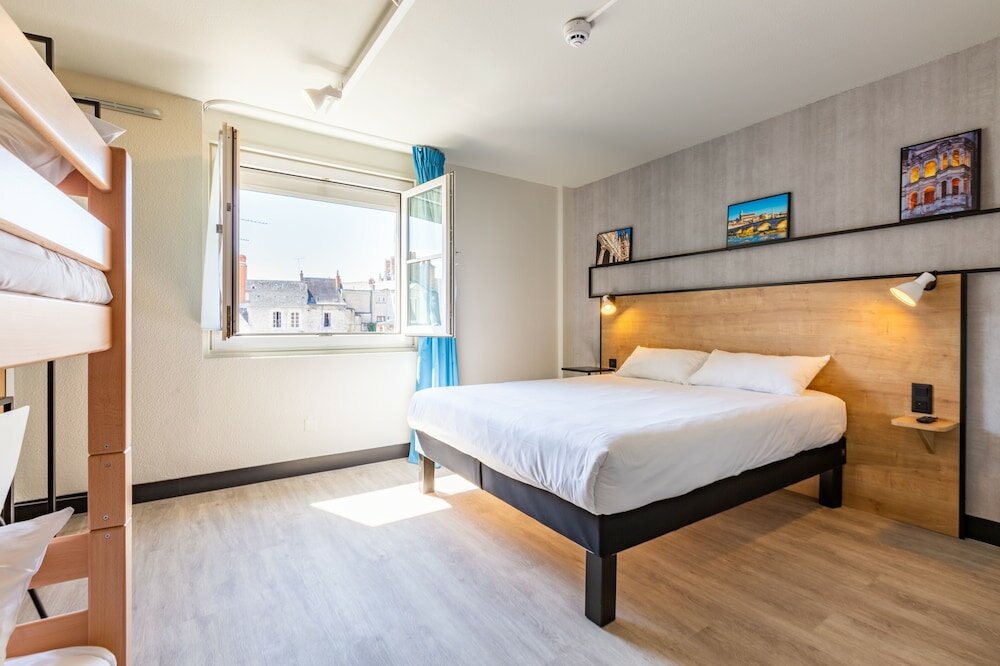 Фото Ibis Blois Centre Château