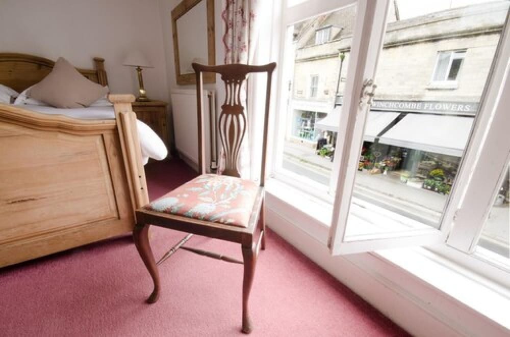 Фото The White Hart Inn