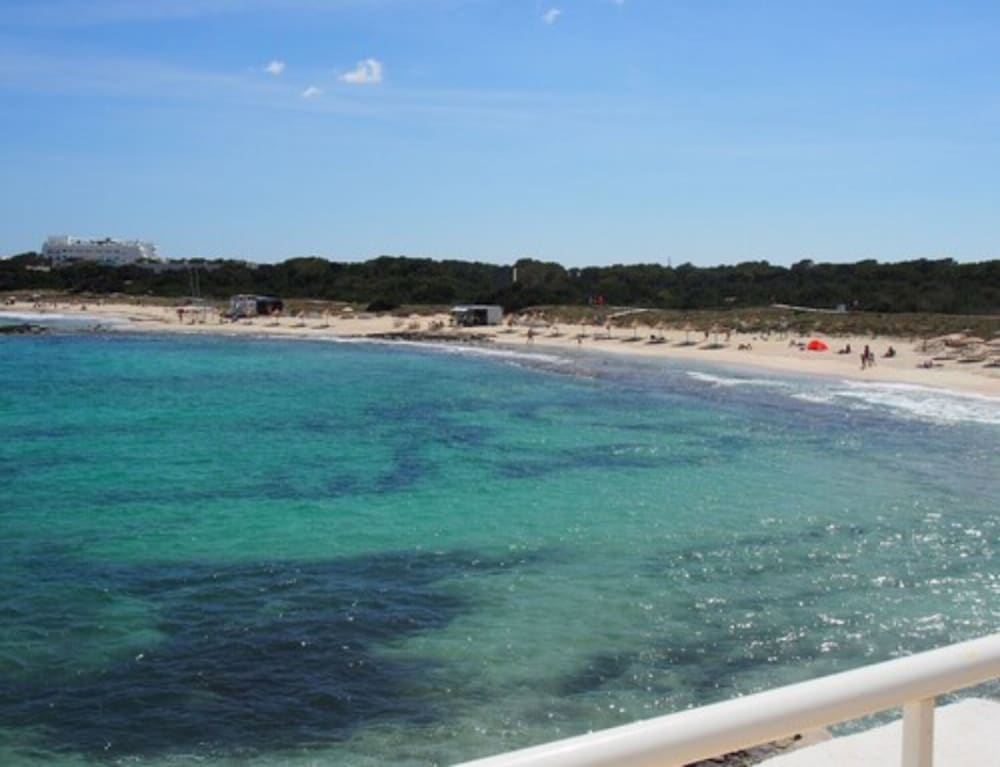 Фото Hotel Roca Bella