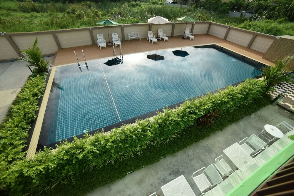 Фото Gold Airport Suites