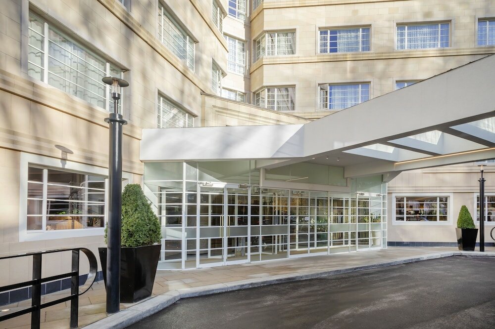 Фото Melia White House Apartments