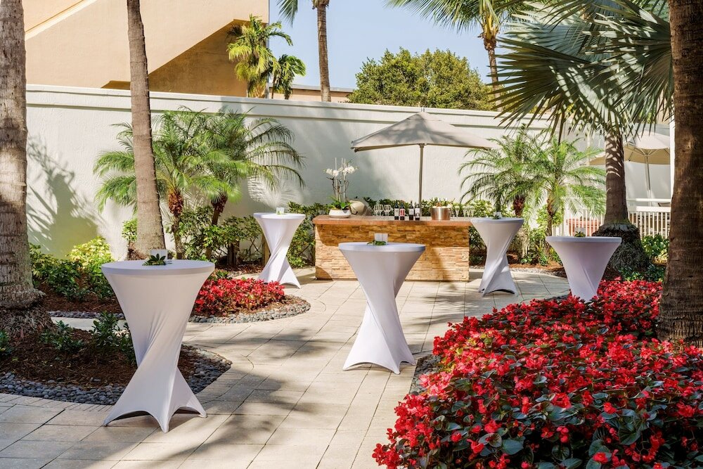 Фото Courtyard by Marriott Aventura Mall