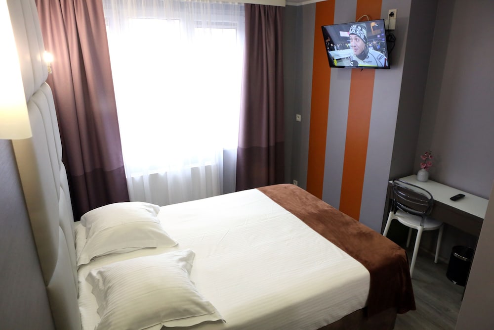 Фото Hotel Phenix