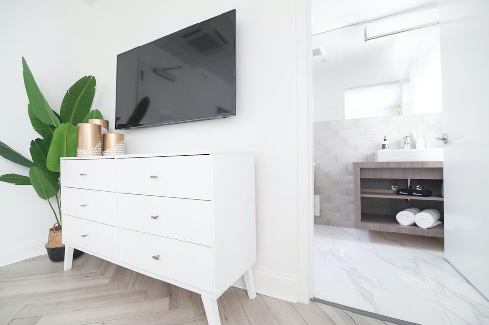 Фото Jurny suites - Miami Beach