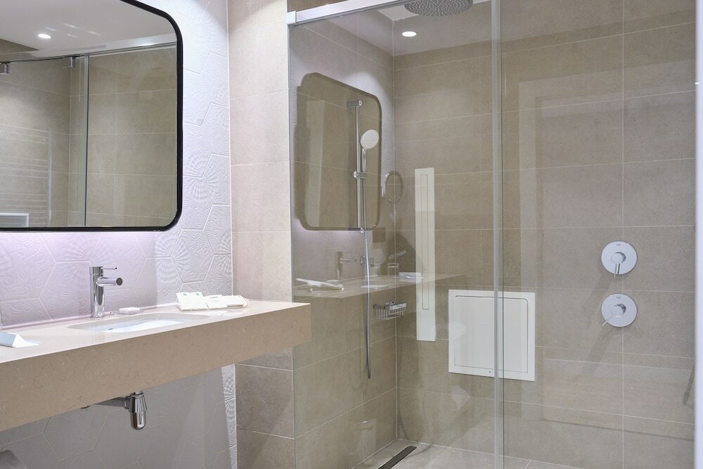 Фото Отель Catalonia Barcelona 505