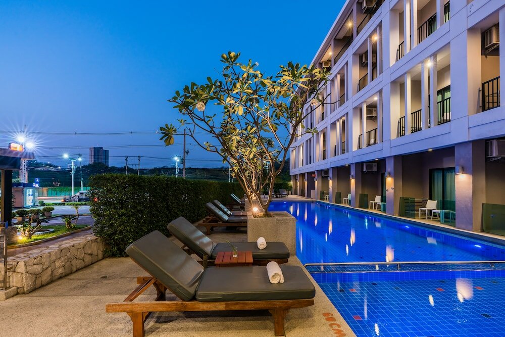 Фото Hotel J Residence