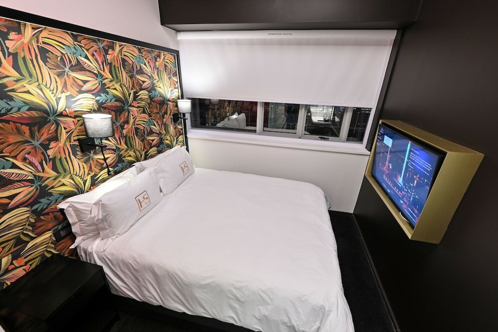 Фото Hotel Sky Cape Town