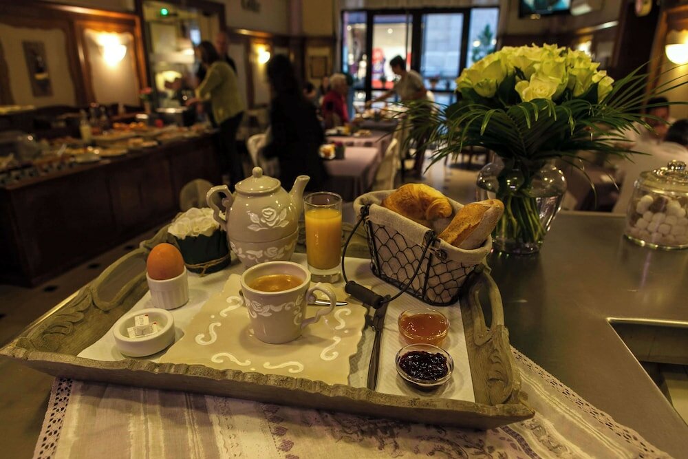 Фото Brit Hotel Bristol Montbéliard