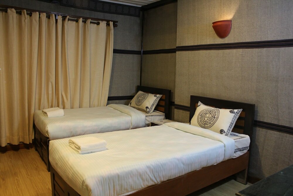 Фото отеля 3