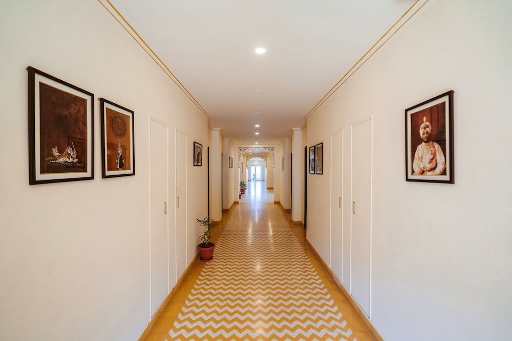 Фото WelcomHeritage Mount Valley Resort, Ranthambore