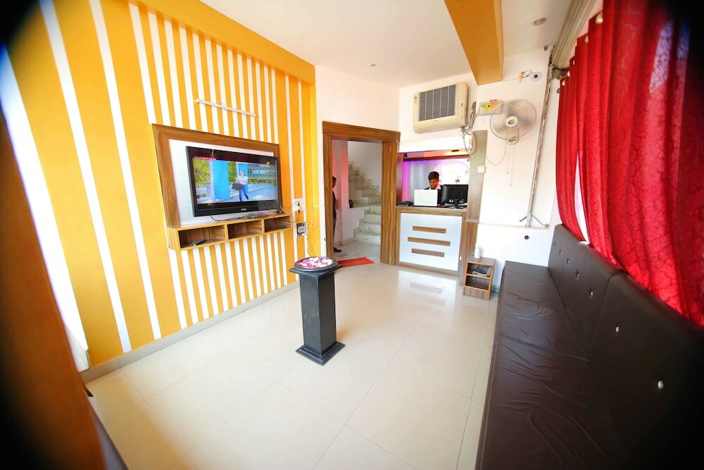 Фото Osaka Taj Hotel