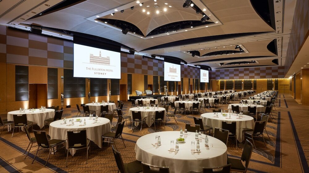 Фото The Fullerton Hotel Sydney