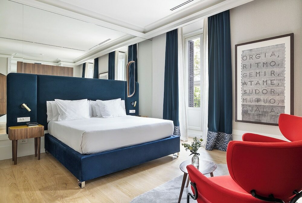 Фото One Shot Recoletos 04