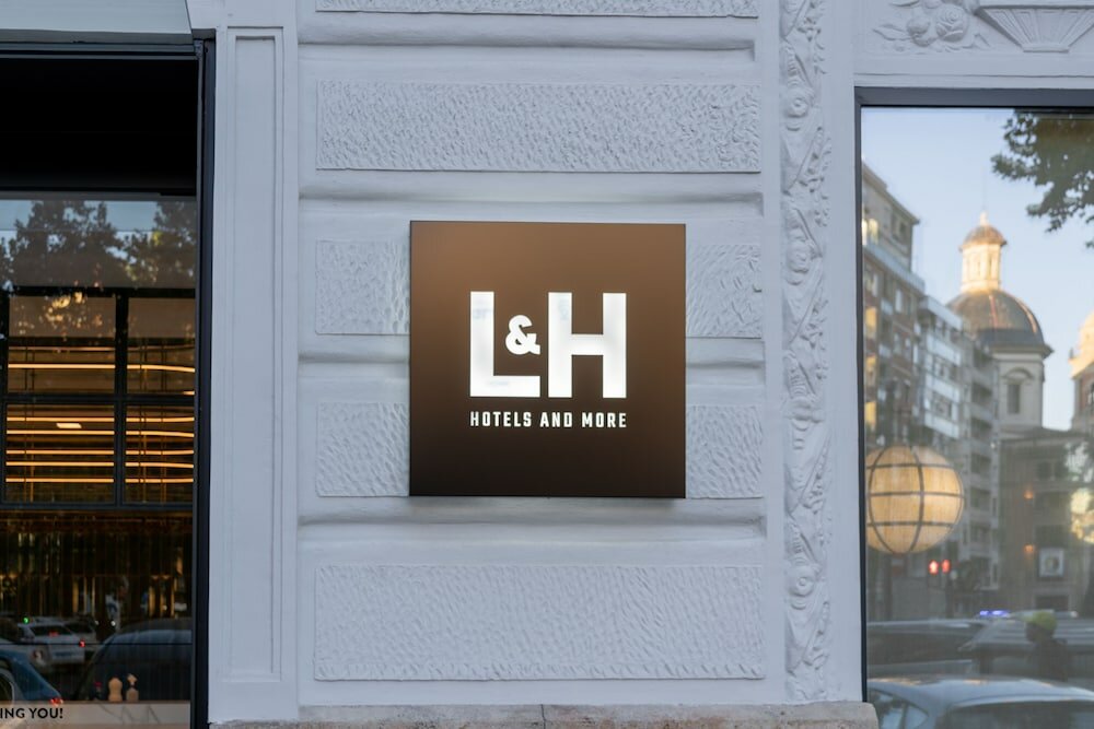 Фото L&h Gran VIA Valencia