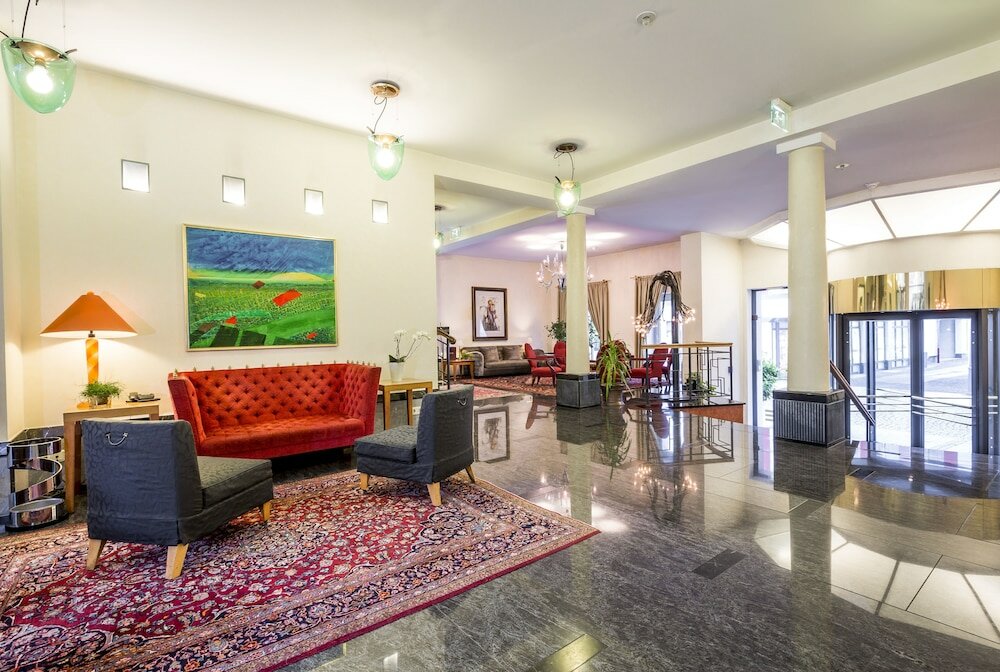 Фото Dom Hotel Limburg