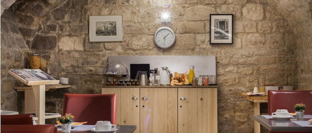 Фото Hotel Le Compostelle