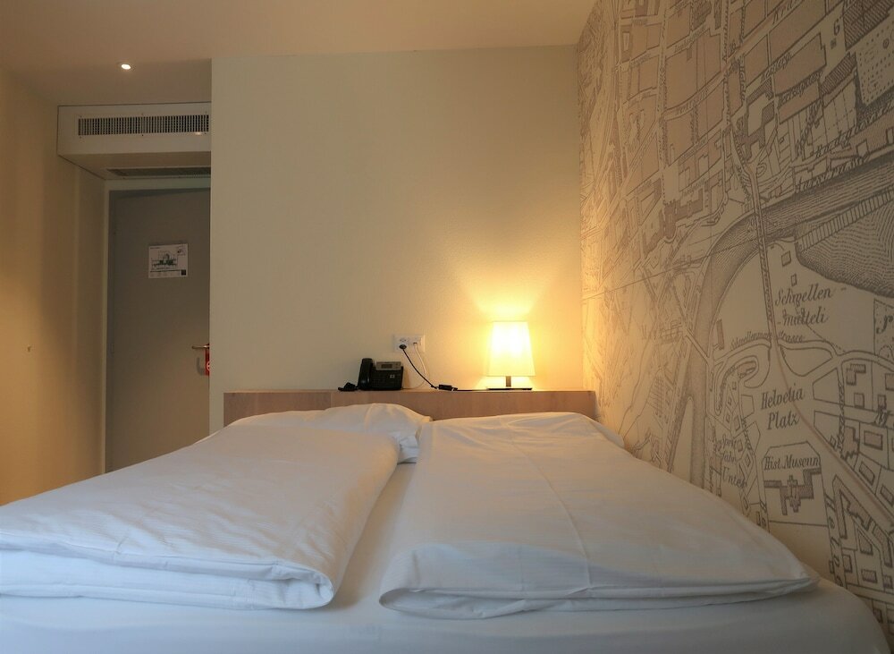 Фото Kreuz Bern Modern City Hotel