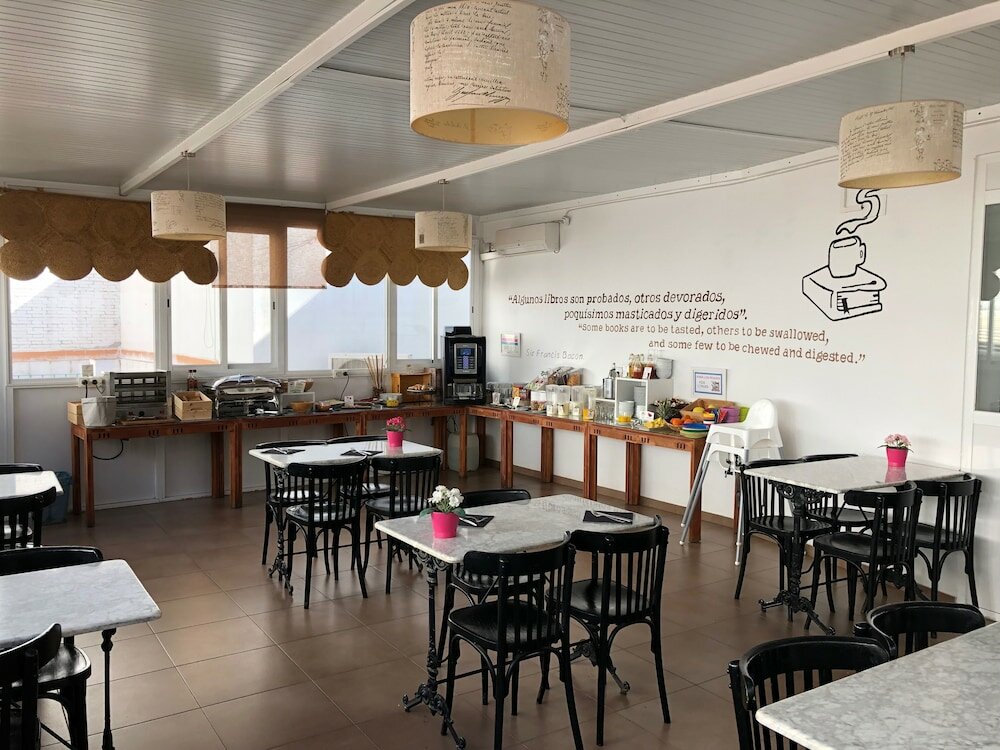 Фото Casual de las Letras Sevilla