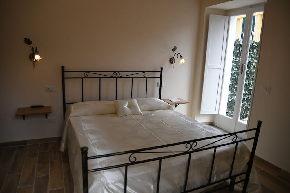 Фото B&b The Tower Tropea