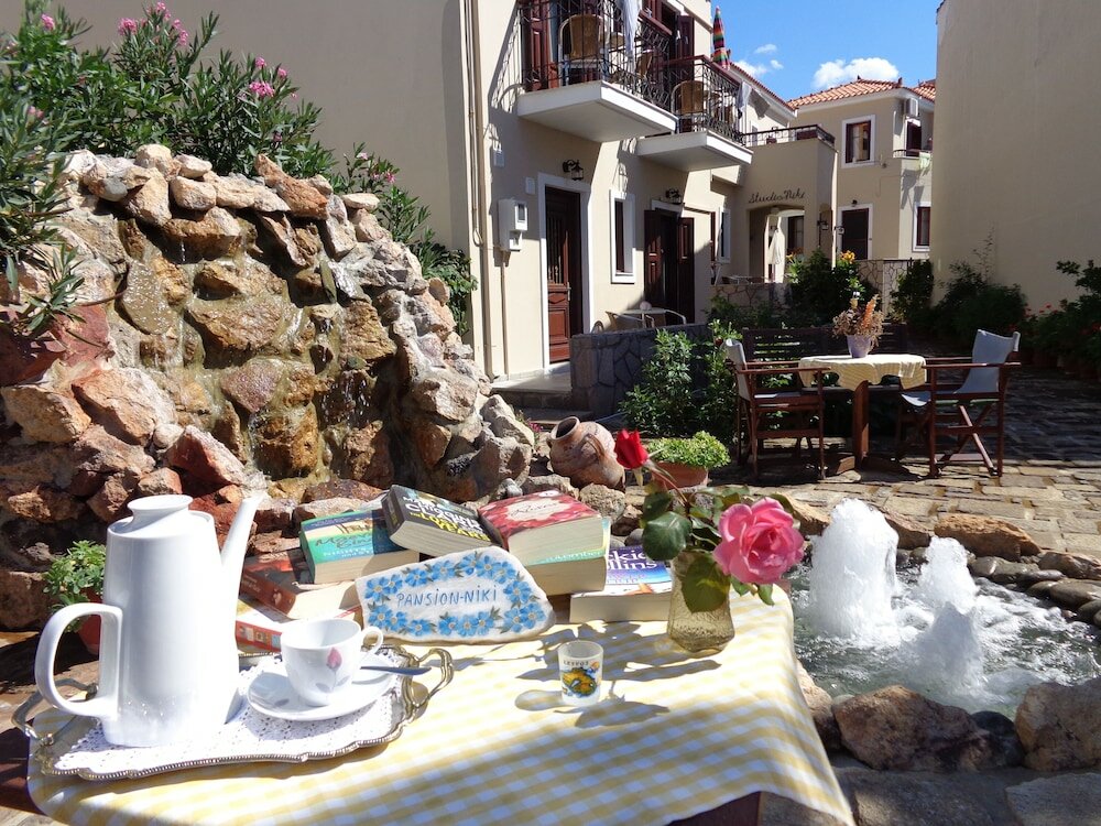 Фото Niki Studios Sea-Front