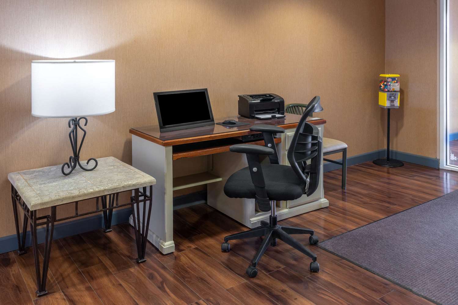 Фото Microtel Inn & Suites by Wyndham Raton